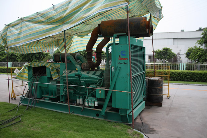 灵寿康明斯发电机租用：安全、高效、便捷！